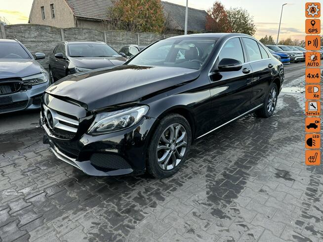 Mercedes C 220 Elegance 4Matic Automat 170KM