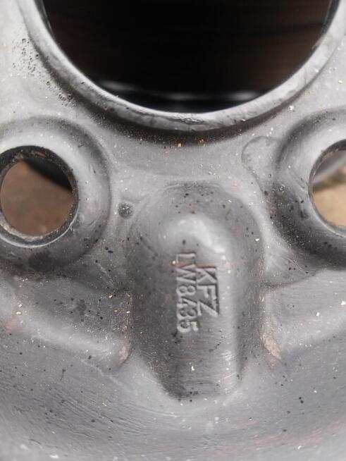 Felgi stalowe Toyota