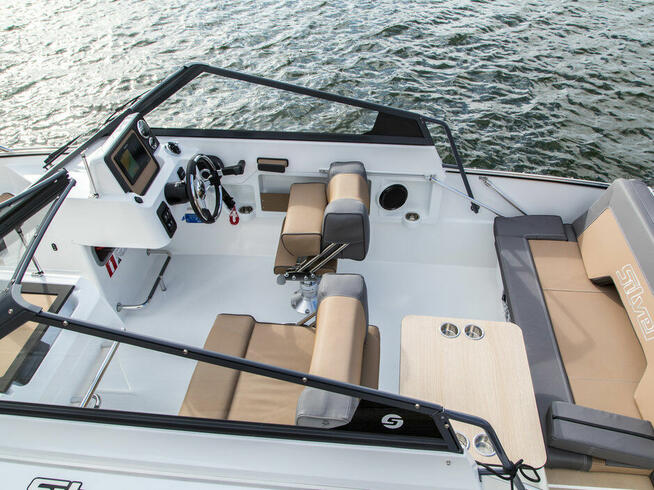 Silver Eagle BR > Łódź motorowa motorówka bowrider AluFibre