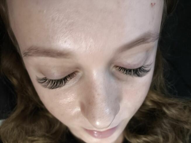 Zapraszam na rzęsy każda metoda w cenie 100 zł