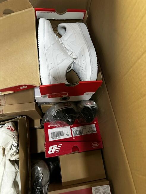 Hurtownia Markowego Obuwia - Obuwie Outletowe