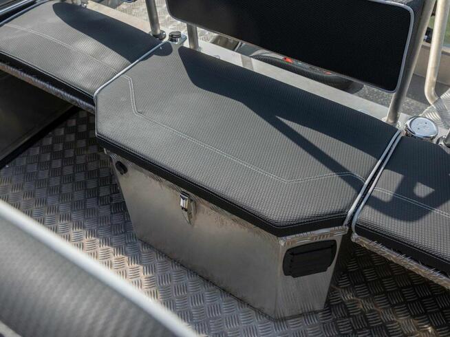 Silver Shark CCX > Łódź motorowa, motorówka aluminiowa