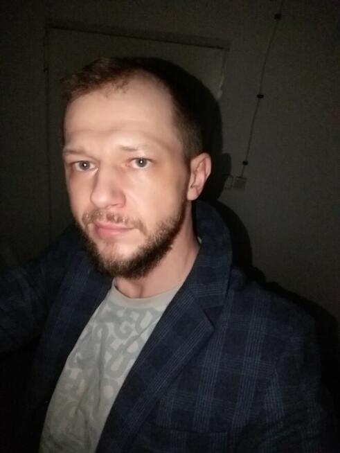 Szukam Pracy - -