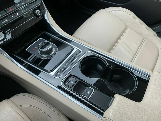 Jaguar XE 2.0d 180 KM