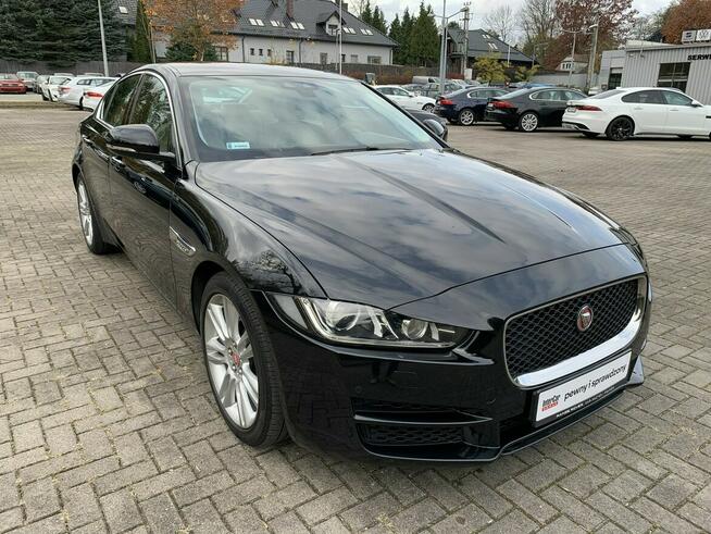 Jaguar XE 2.0d 180 KM