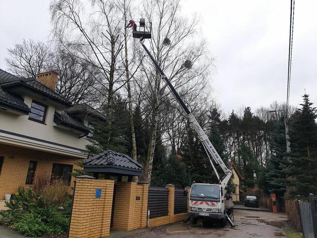 Wynajem podnośnika koszowego 18 i 20 m Raszyn, Janki