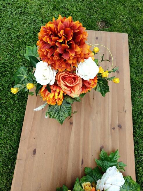 Kompozycja nagrobna pomarańczowo - biała