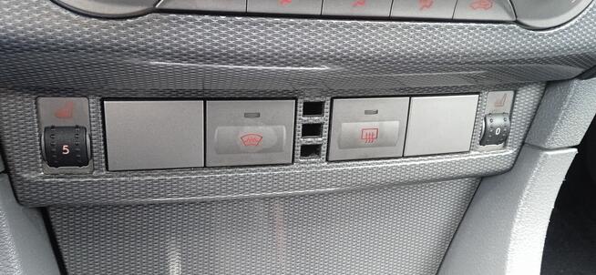 Ford Focus 1.8 Ghia wersja na Skandynawie