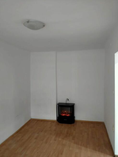 Kawalerka gotowa do zamieszkania. Świetna lokalizacja.