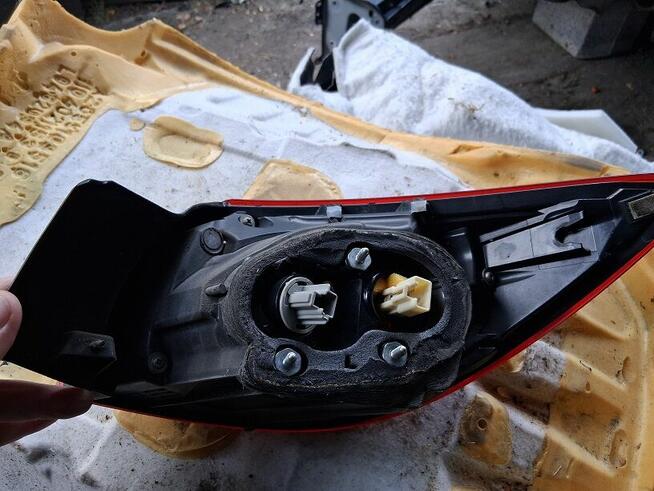 MAZDA 3 III BM HATCHBACK 13-18 LAMPA LED TYLNA LEWA demontaż