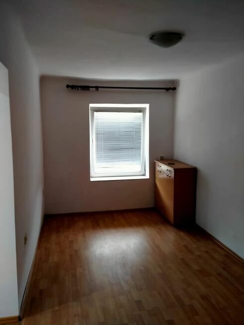 Kawalerka gotowa do zamieszkania. Świetna lokalizacja.