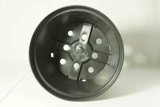 Doniczka plastikowa 7.5L Produkcyjna Czarna Okrągła - 25 szt