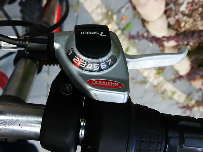 Rower dla ucznia górski marki MCKENZIE - koła 24