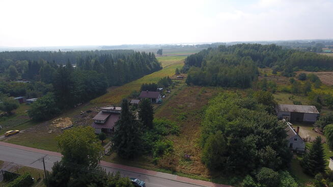 Piękna działka w pobliżu jeziora