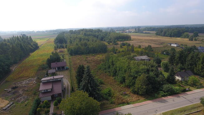 Piękna działka w pobliżu jeziora