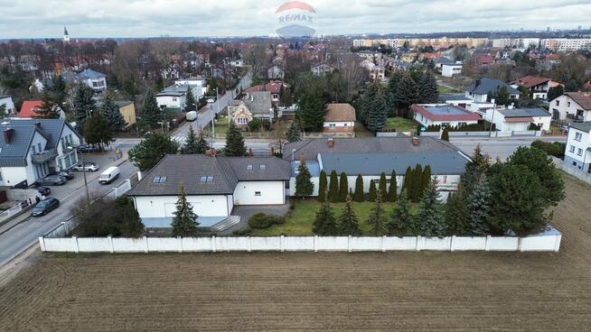 Na sprzedaż budynek handlowo-usługowy Luboń