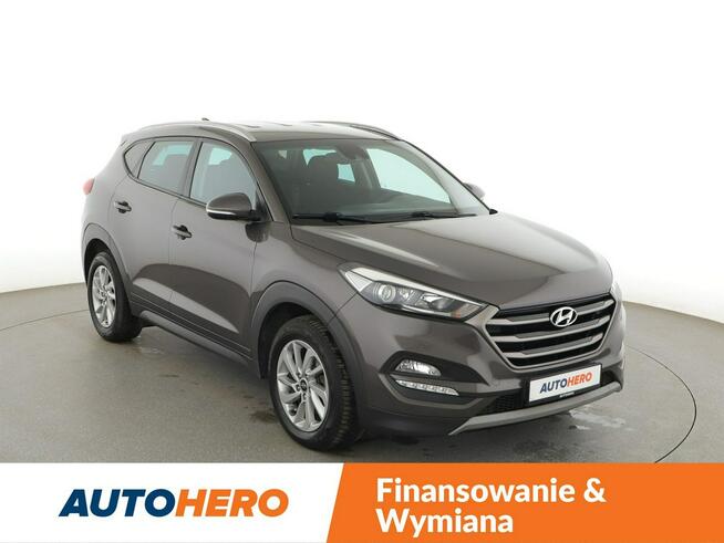 Hyundai Tucson Automat Navi Czujniki parkowania Klimatyzacja Podgrzewane fotele Bluet