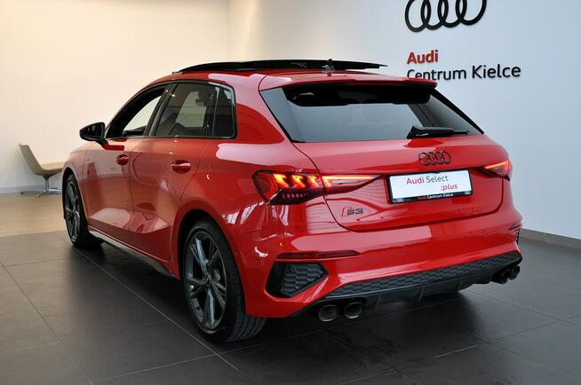 Audi S3 310KM Quattro Stronic B&O MatrixLed TempomatACC Panorama Kamera Alu18