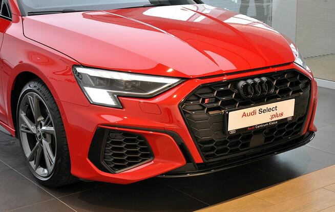 Audi S3 310KM Quattro Stronic B&O MatrixLed TempomatACC Panorama Kamera Alu18