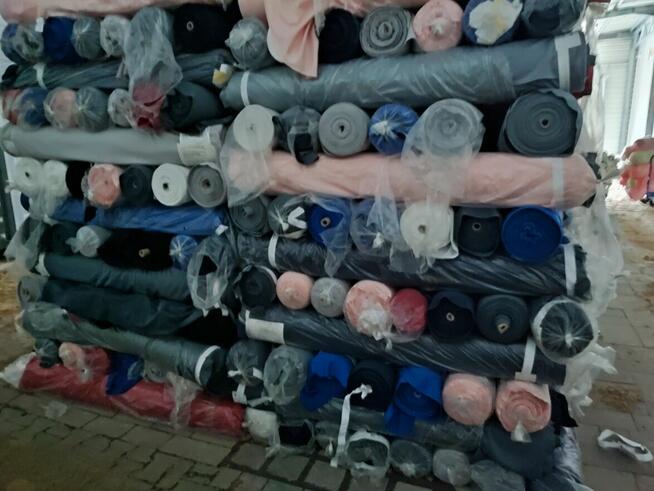 Tanie tkaniny i dzianiny. Odzieżowe, tapicerskie, stoki.