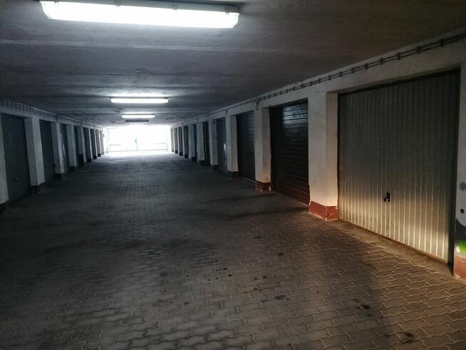 Wynajmę garaż ul. Francuska 23a