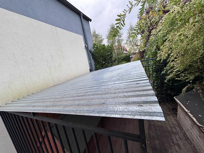 Kojec dla PSA - buda gratis