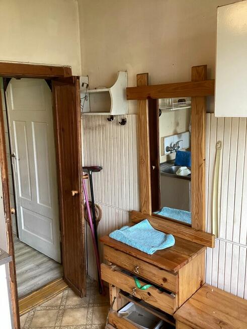 Dwupokojowe mieszkanie.I piętro. Bezczynszowe!Możliwe raty!