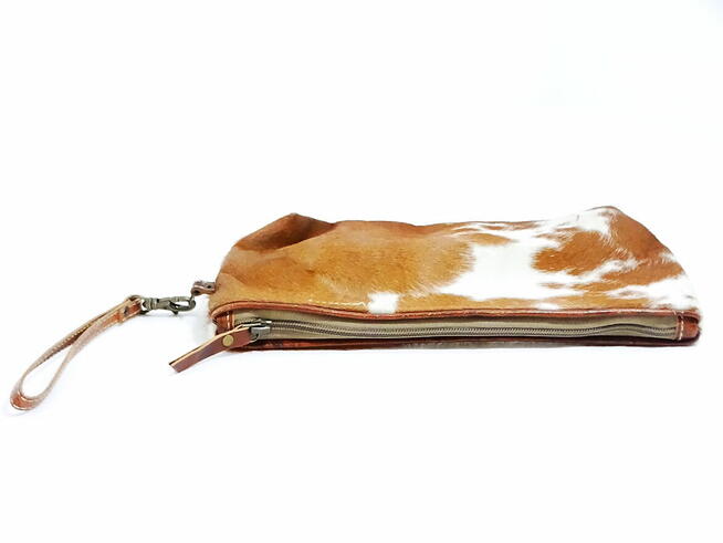 Drewniaki z naturalnej skóry bydlęcej z futrem oraz kopertów