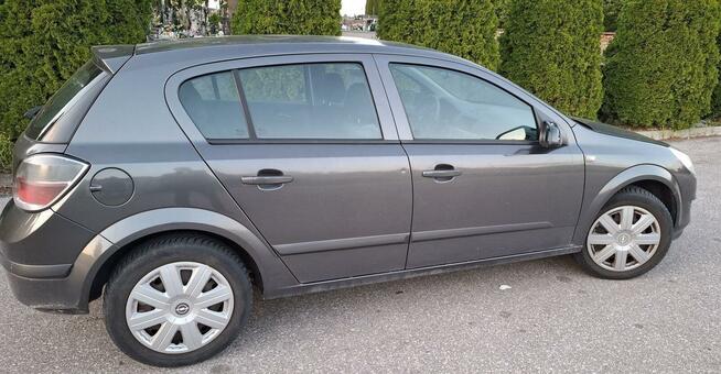 Astra H 1.4 2009 grafit