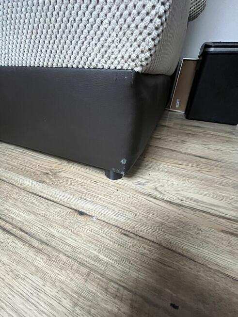 Narożnik łóżko wygodne z funkcją spania w dobrym stanie