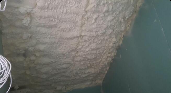 Ocieplanie pianką PUR oraz wdmuchiwanie wełny i celulozy