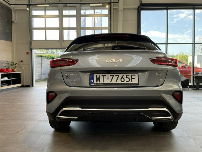 Kia XCeed DEMO! PHEV! 141 KM! Automat! Business Line! Lunar Silver!