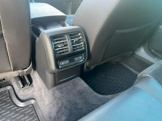 Volkswagen Passat salon pl I wszy wł. 1,8 180 km dsg highline hak 92 tys. km. idealny