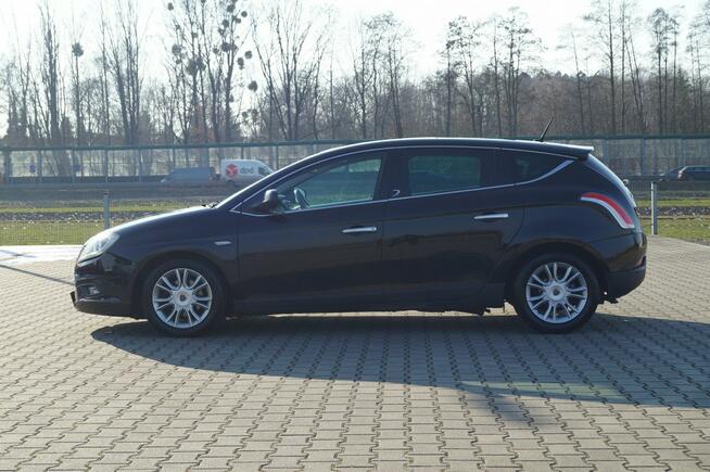 Lancia Delta 1,6 115 KM panorama navi pół skóra led