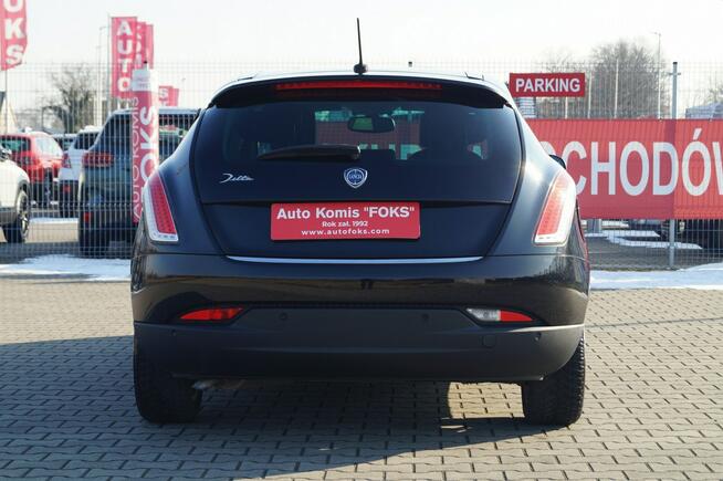 Lancia Delta 1,6 115 KM panorama navi pół skóra led