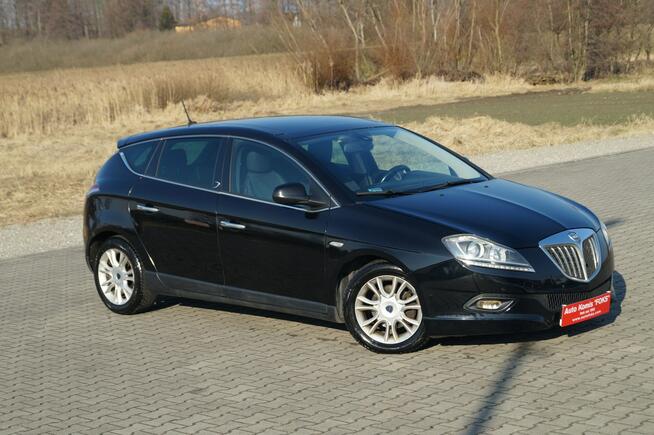 Lancia Delta 1,6 115 KM panorama navi pół skóra led