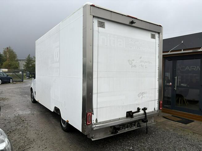 Renault Master kontener niskopodwoziowy niskopodłogowy roleta