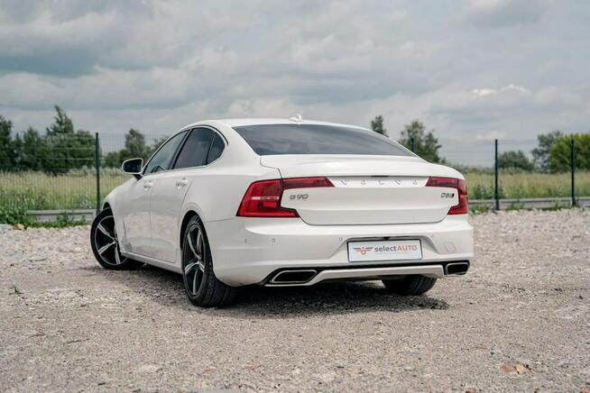 Volvo S90 D5 AWD R-design