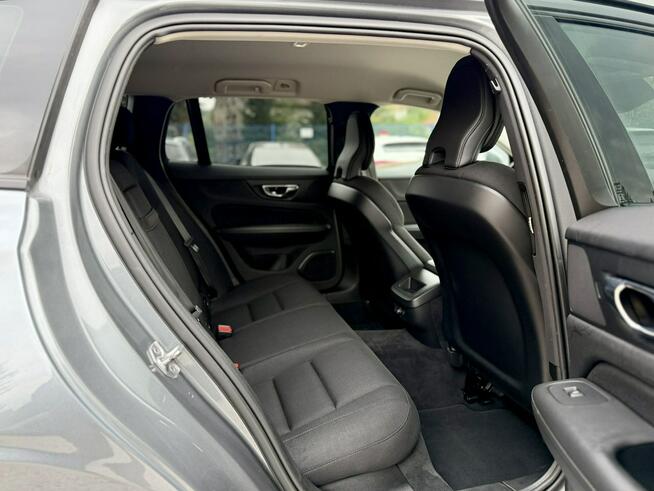Volvo V60 AWD,4x4,Momentum Pro,Gwarancja