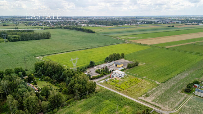 Działka inwestycyjna Umiastów gm. Ożarów Mazowiecki, Okrężna