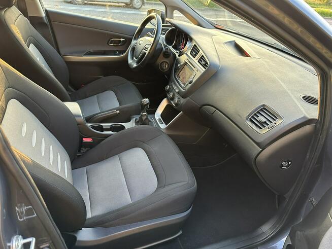 Kia Cee'd Parktronik, kamera. nawigacja, podgrzewane fotele i kierownica, isofix
