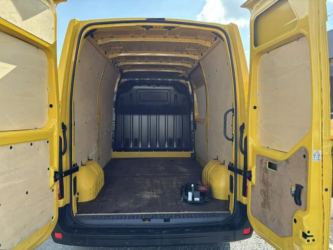 Renault Master l2h2 blaszak średni