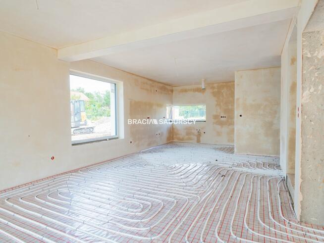 Dom Kocmyrzów-Luborzyca, Sportowa