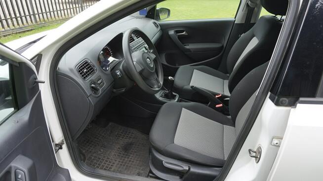 Volkswagen Polo zarejestrowany, ubezpieczony. Gwarancja. Polecam !!!