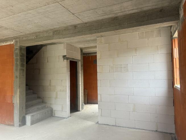 Dom Warszawa Wawer, Las