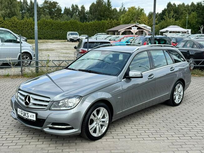 Mercedes C 180 *LIFT*Benzyna*Nowy Rozrząd*BDB stan*