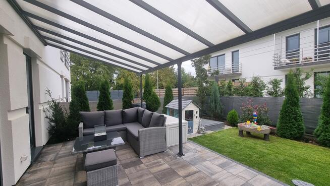 Apartamentowiec na Osowie, ogród 200 m2