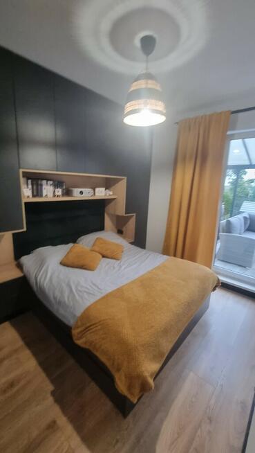 Apartamentowiec na Osowie, ogród 200 m2