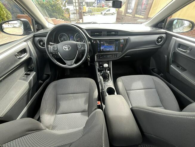 Toyota Corolla 1.6 benzyna polski salon