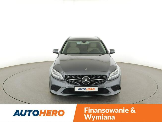 Mercedes C 200 FV23% automat mHEV jasne skóry full LED navi grzane fotele hak